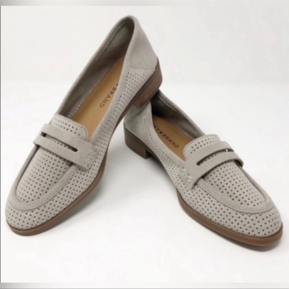 New LUCKY BRAND CAYLON suede loafers moccasin color tan beigesize 6